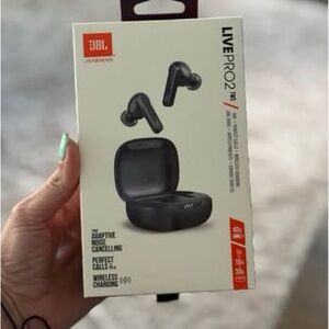Brand New JBL LivePro 2 Noise Cancelling Earbuds - Sealed